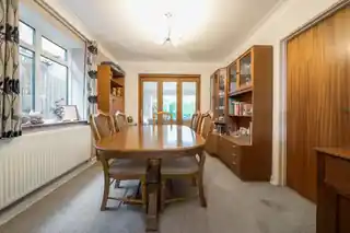 49 Warren Road, photo 4