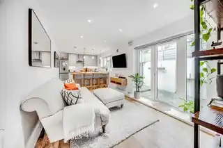 4A Marriott Road, photo 2