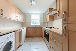 5 Alders Close, photo 3