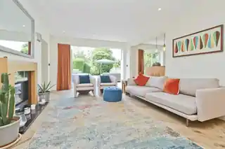 5 Ashbury Drive, photo 4