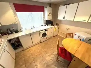 5 Brighton Drive, photo 3