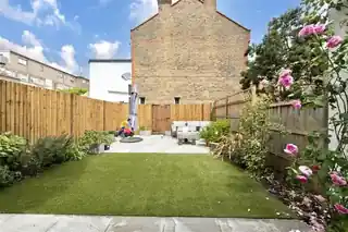 5 Browns Road, photo 4