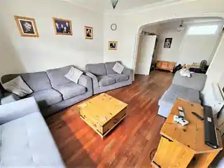 5 Camden Avenue, photo 3
