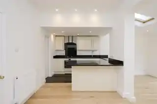 5 Carlton Road, photo 4