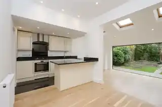 5 Carlton Road, photo 3