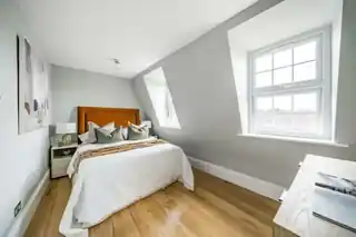 5 Cornelia Street, photo 4