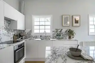 5 Cornelia Street, photo 3