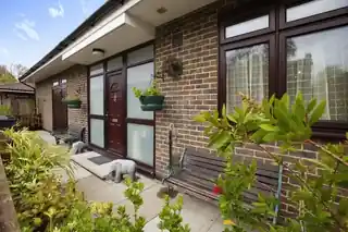 5 Corsley Way, photo 2
