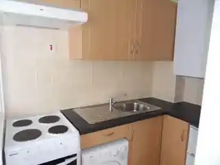 5, Dene Court, Dene Gardens, photo 4
