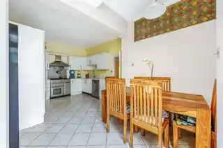 5 Denehurst Gardens, photo 3