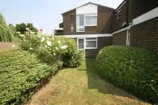 5 Duffield Close, photo 2