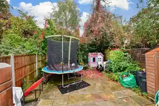 5 Elmhurst Drive, photo 4