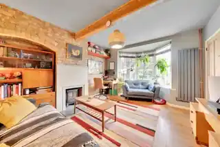 5 Faversham Road, photo 2