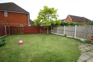 5 Foxglove Road, photo 4