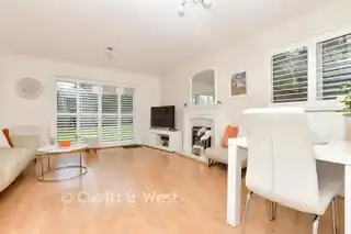 5 Green Leaf Avenue, photo 2