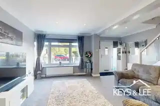 5 Grimstone Close, photo 2