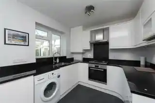 5 Hambleton Close, photo 4
