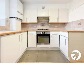5 Heathdene Drive, photo 3