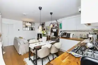 5 Medway Mews, photo 3
