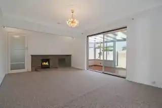 5 Moorfield Road, photo 3