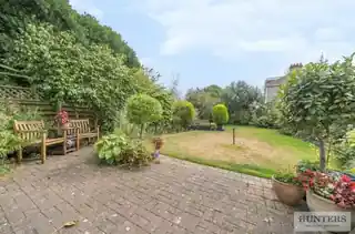 5 Oakhurst Avenue, photo 3