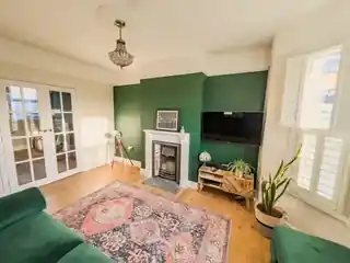 5 Ripley Road, photo 2
