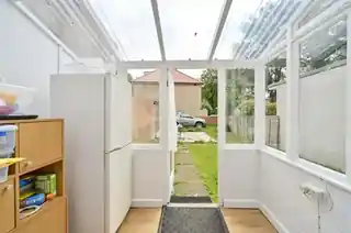 5 Sidmouth Avenue, photo 3