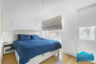 5 Snowberry Close, photo 4