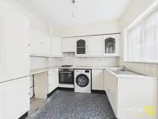 5 Stirling Road, photo 4