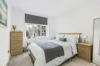 5 Streatham Close, photo 4