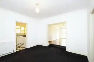 5 Summerhouse Drive, photo 3