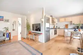 5 Tintern Close, photo 2