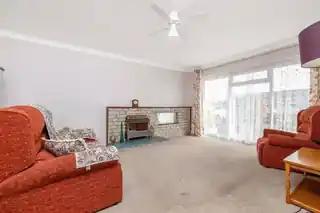 5 Vanessa Way, photo 3