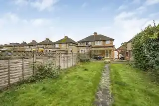 5 Weald Road, photo 3