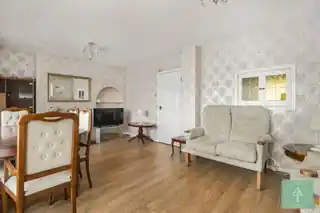 50 Beverley Close, photo 4