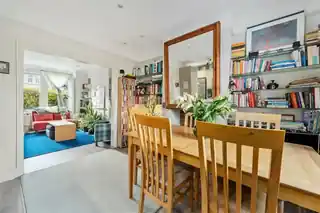 50 Bronson Road, photo 3