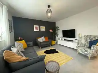 50 Danson Lane, photo 3