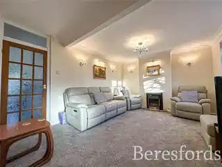50 Edmund Road, photo 3