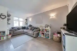 50 Greystoke Drive, photo 2