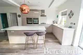 50 Humber Drive, photo 2