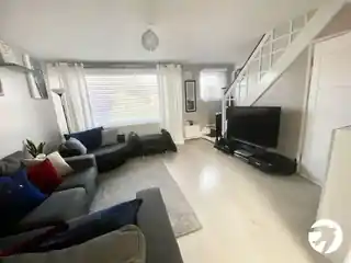 50 Lyme Farm Road, photo 2