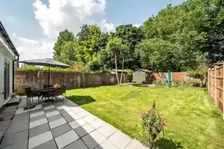 50 Myrtle Avenue, photo 2
