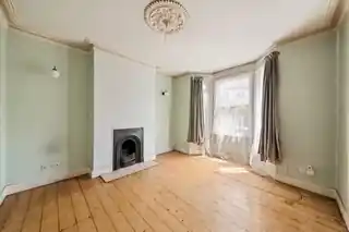 50 St Dunstans Road, photo 2