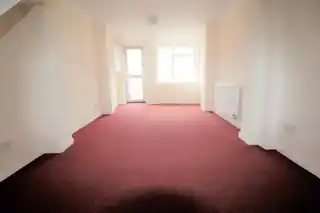 50 Upminster Road South, photo 4