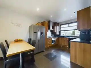 50 Westbury Avenue, photo 4