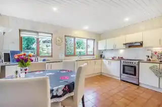 50 Woodcroft Avenue, photo 4