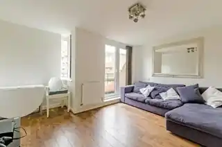 51 Burr Close, photo 2