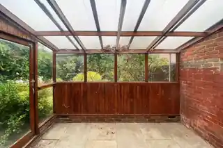 51 Dennis Park Crescent, photo 4