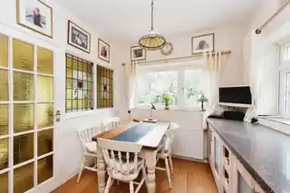 51 Edenfield Gardens, photo 4