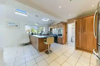 51 Grafton Road, photo 4